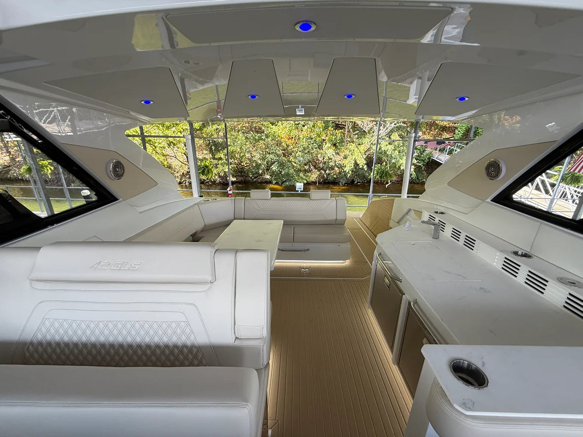 2027 Cruisers Yachts 42 GLS 42.0 feet, Lake Ozark, MO #54