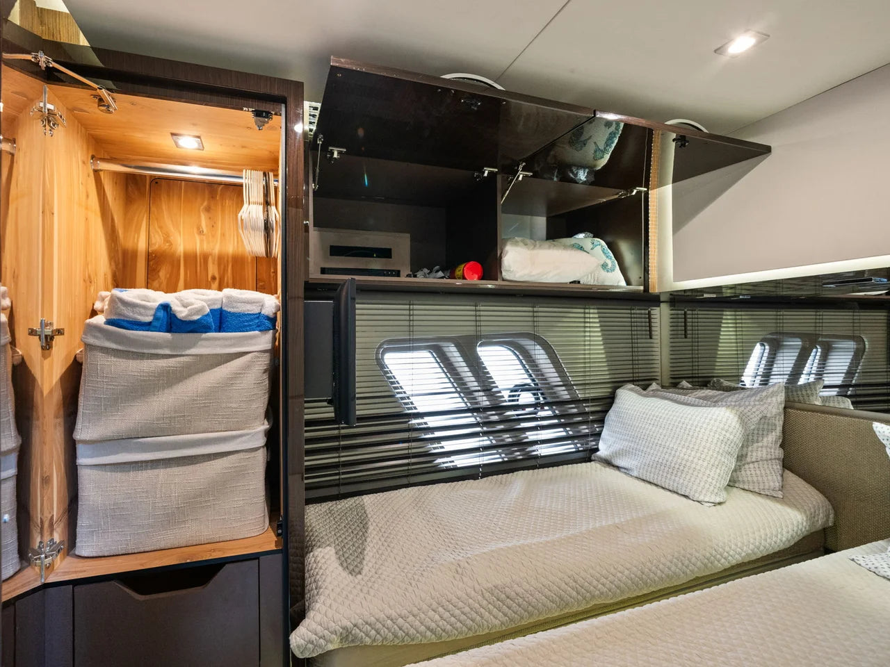2018 Sea Ray L650 Fly 65.0 feet, Naples, FL #23