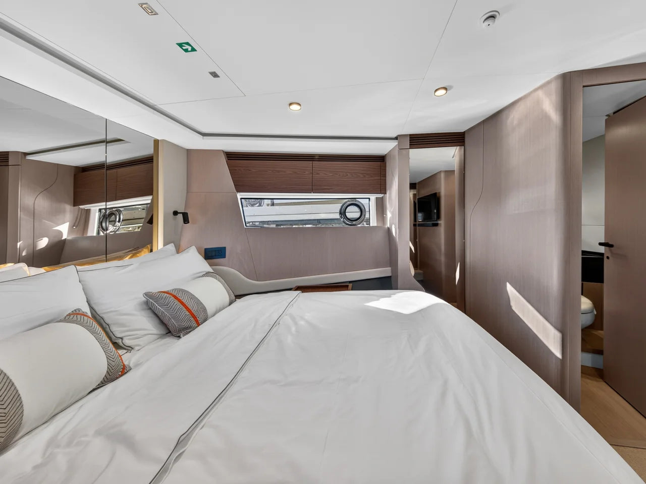 2026 Azimut S7 70.0 feet, Stuart, Florida #89