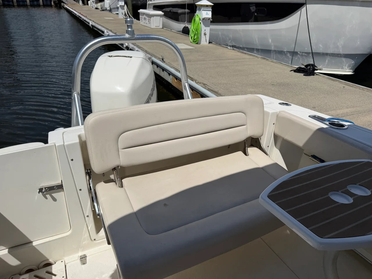 2017 Boston Whaler 230 VANTAGE 23.0 feet, Pensacola, Florida #33