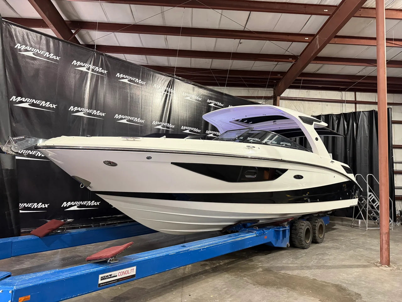 2026 Sea Ray 350 SLX 35.0 feet, Excelsior, Minnesota #2