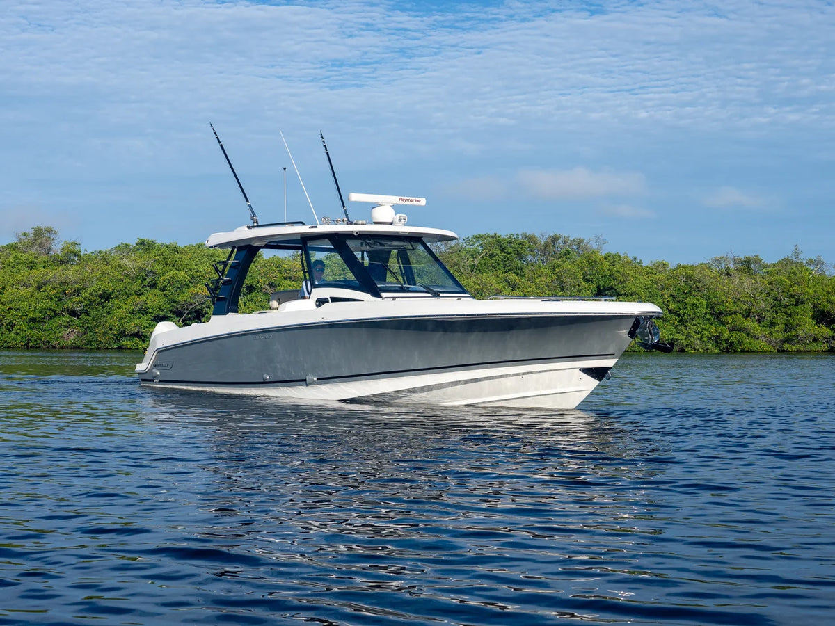 2022 Boston Whaler 350 Realm 35.0 feet, Fort Myers, FL #32