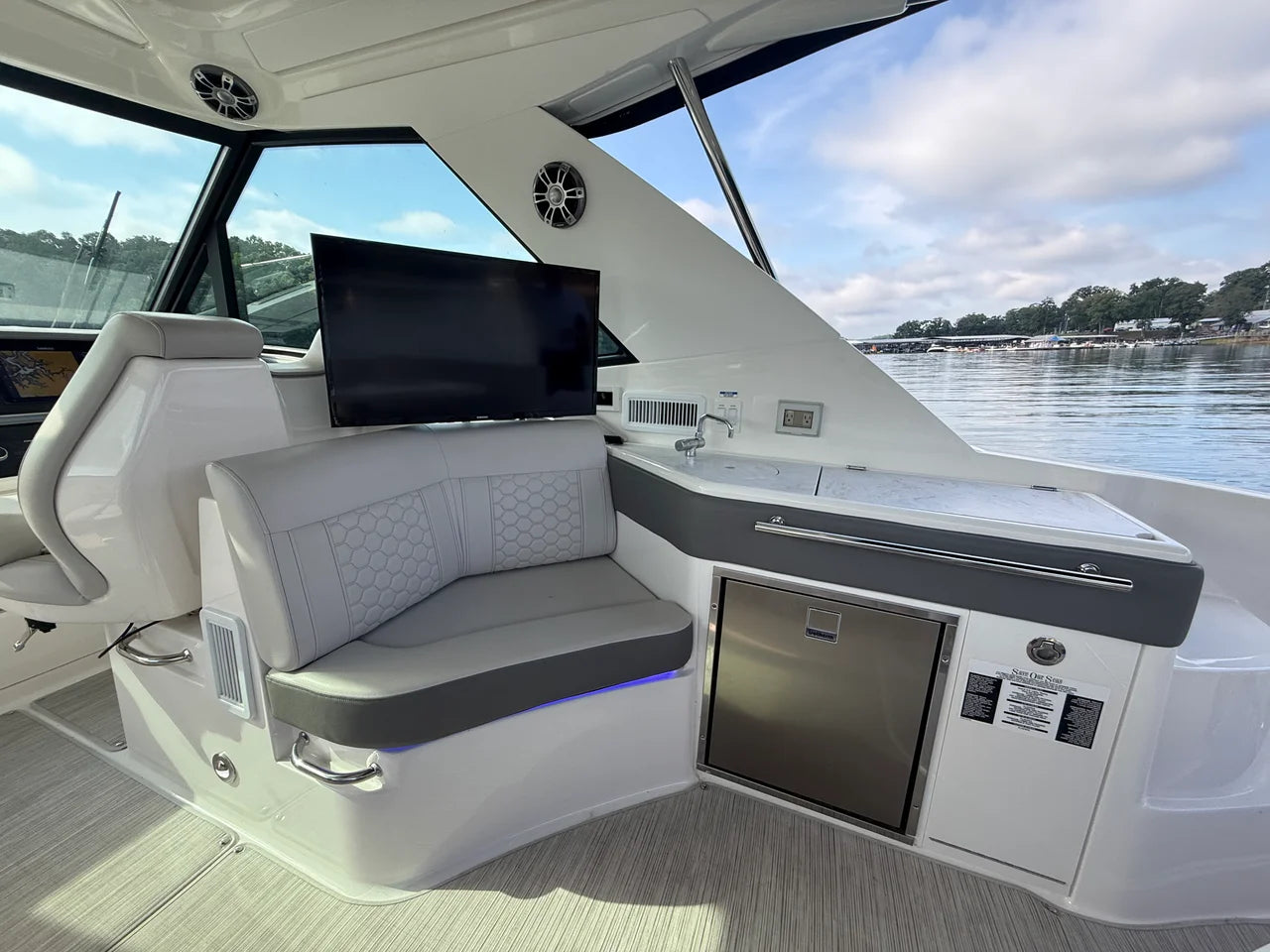 2024 Sea Ray 320 SUNDANCER 32.0 feet, Cumming, GA #25