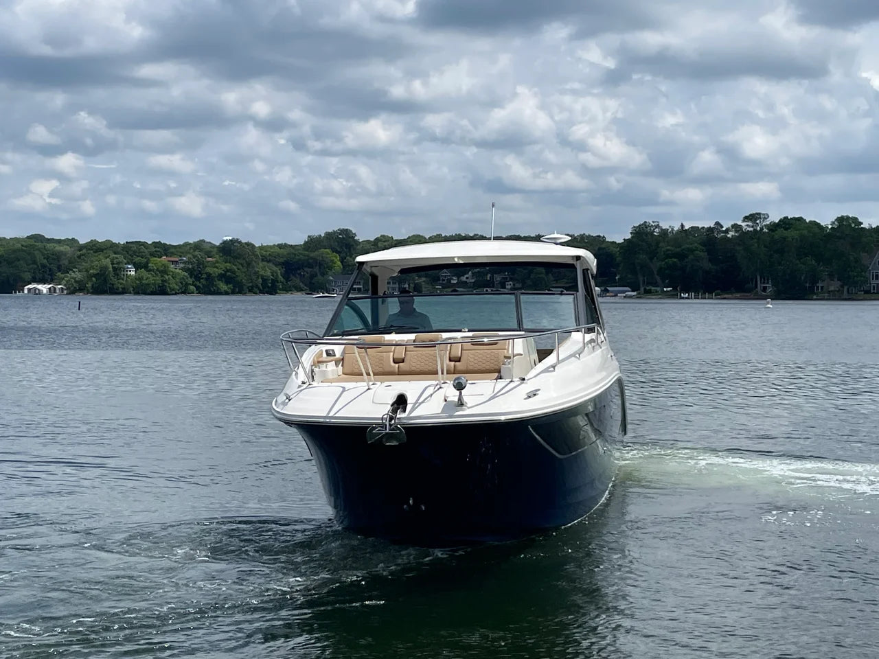 2020 Sea Ray 320 DA 32.0 feet, Excelsior, Minnesota #4