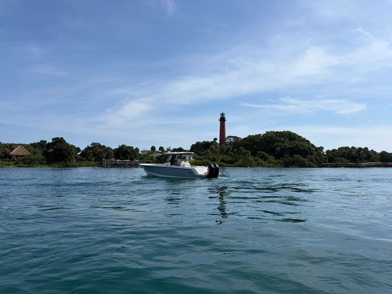 2026 Boston Whaler 330 Outrage 33.0 feet, Jupiter, Florida #6