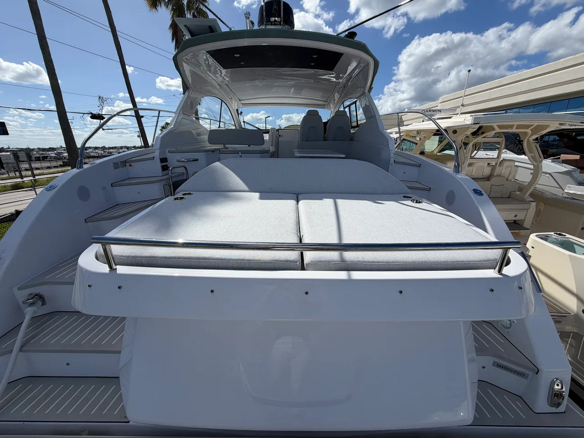 2027 Azimut A45 45.0 feet, Stuart, Florida #14