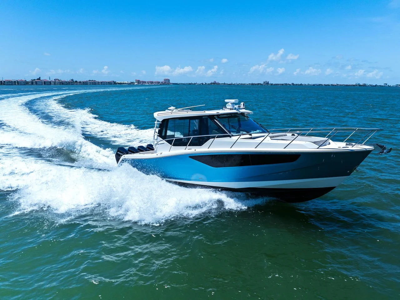 2025 Boston Whaler 405 CONQUEST 41.0 feet, St Petersburg, FL #16