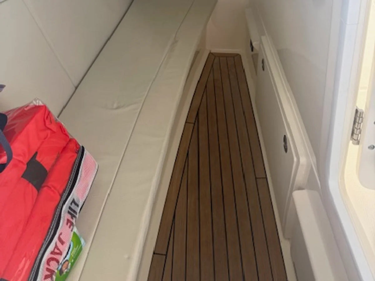 2023 Boston Whaler 32 DC 32.0 feet, Cape coral, FL #16
