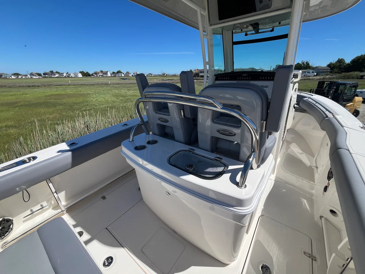 2026 Boston Whaler 250 Outrage 25.0 feet, Westbrook, Connecticut #4
