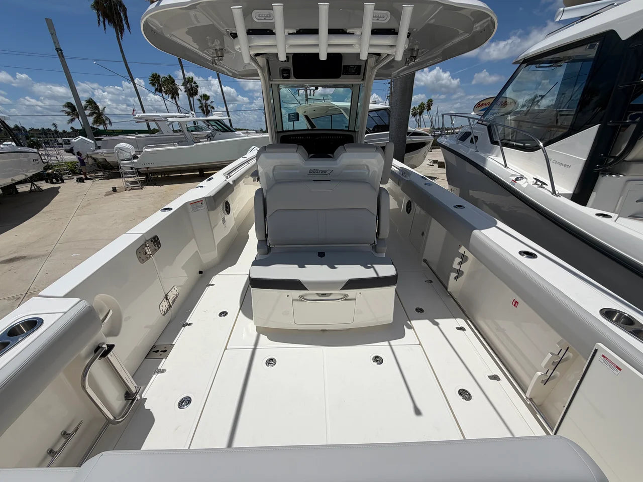2026 Boston Whaler 330 Outrage 33.0 feet, Stuart, Florida #17