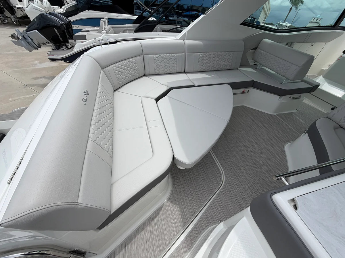 2027 Sea Ray Sundancer 320 Outboard 32.0 feet, Stuart, Florida #12