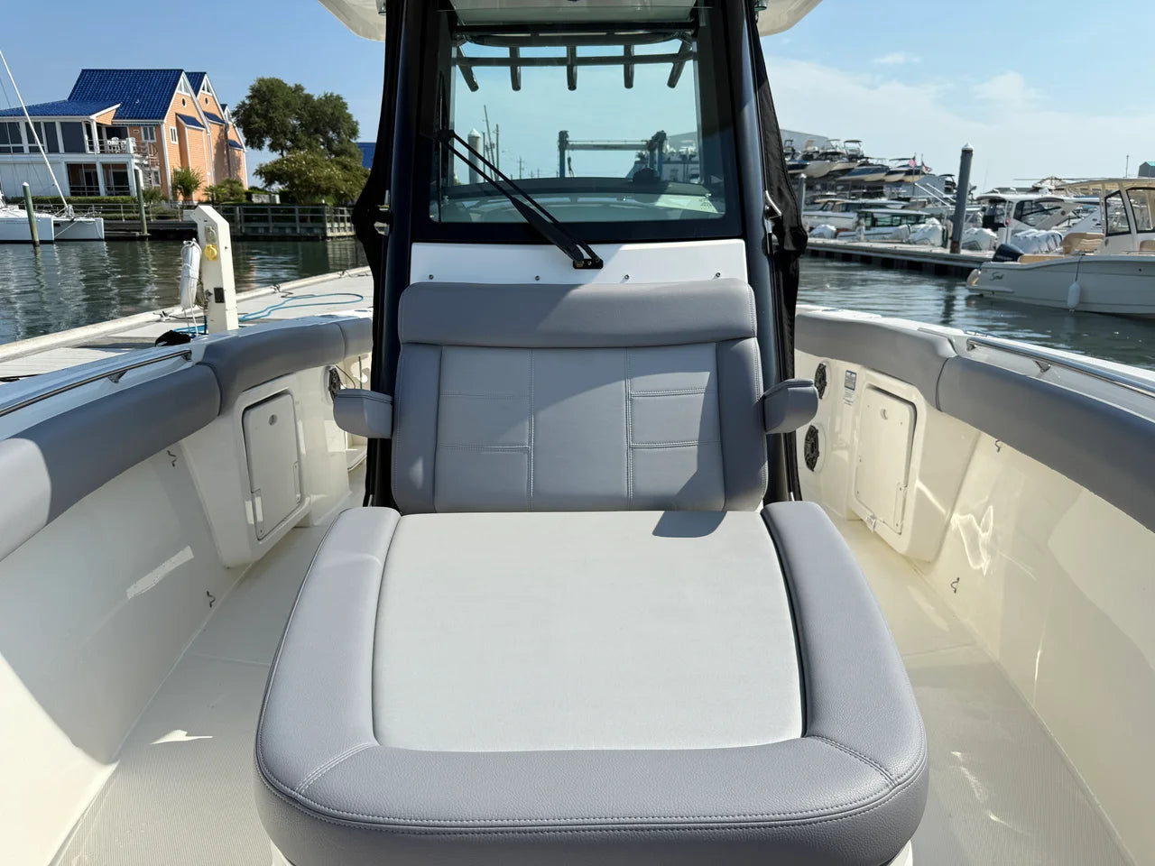 2026 Boston Whaler 280 Outrage 28.0 feet, Wrightsville Beach, North Carolina #31