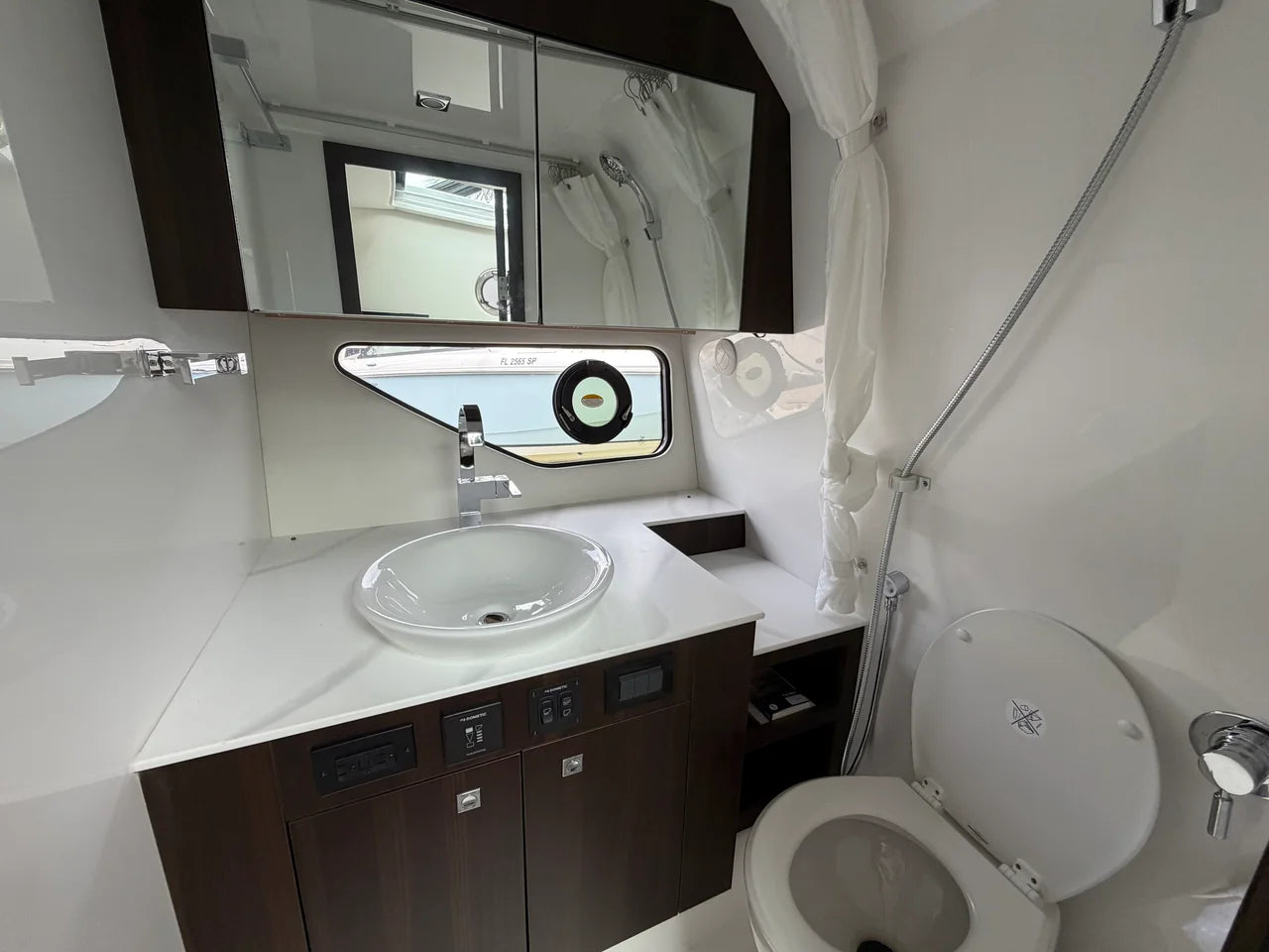 2024 Cruisers Yachts 38 GLS South Beach Outboard 38.0 feet, Stuart, Florida #36