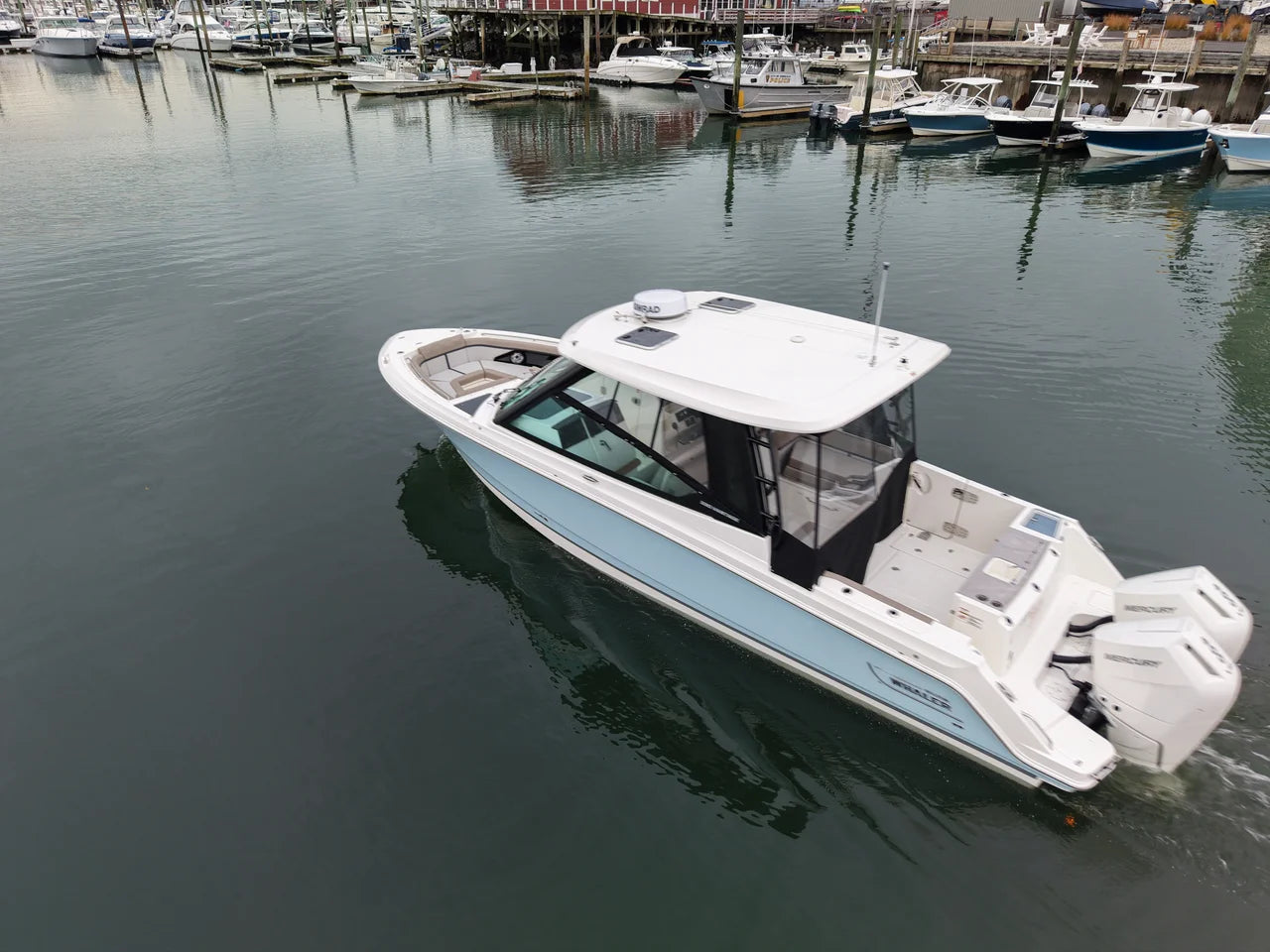 2026 Boston Whaler 330 Vantage 33.0 feet, Norwalk, Connecticut #15
