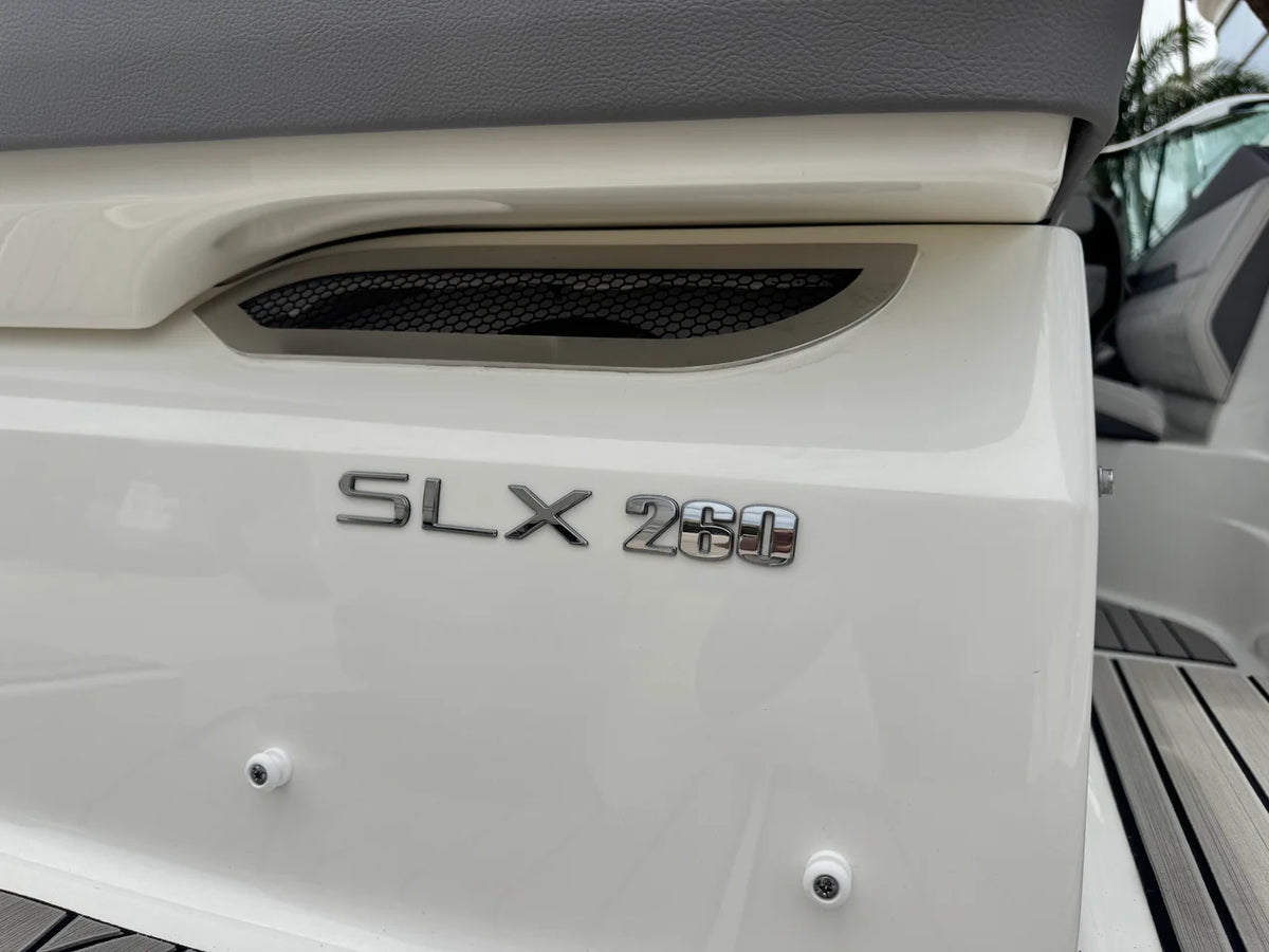 2026 Sea Ray SLX 260 Outboard 26.0 feet, Pompano Beach, Florida #9