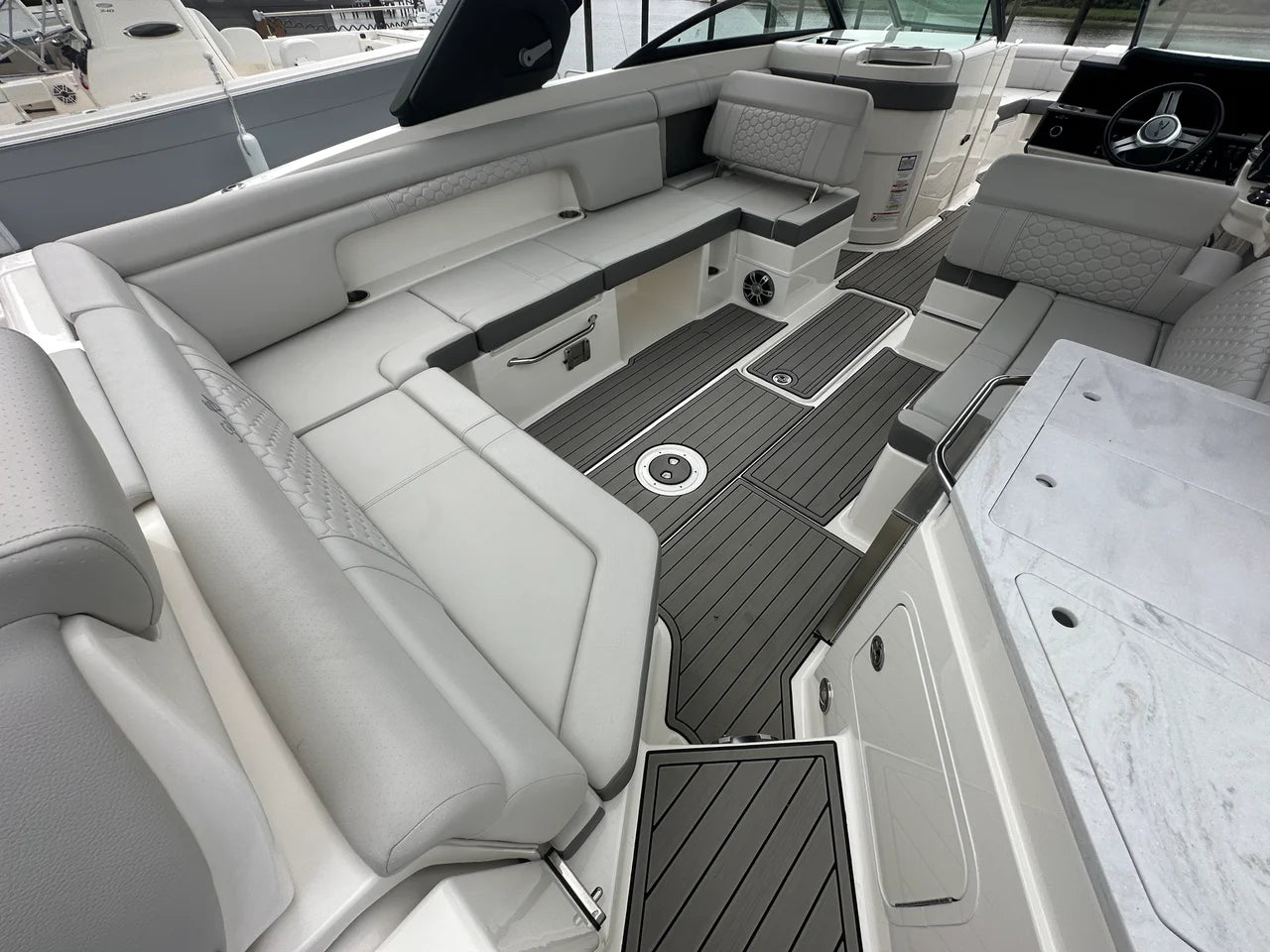 2024 Sea Ray 290 SDX OB 29.0 feet, Ocean Isle Beach, NC #4