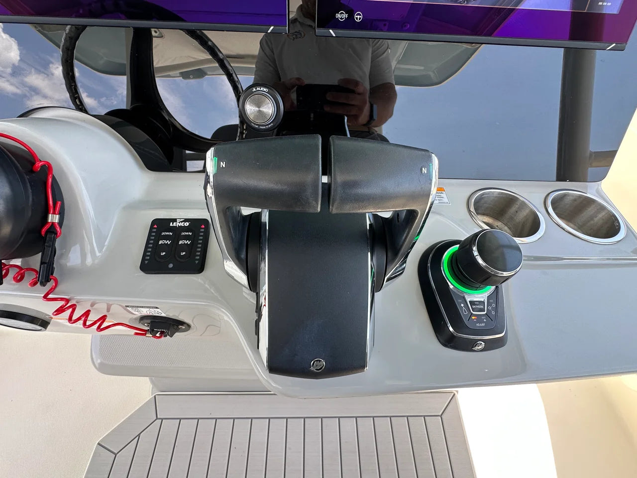 2024 Boston Whaler 380 OUTRAGE 38.0 feet, Pensacola, Florida #40