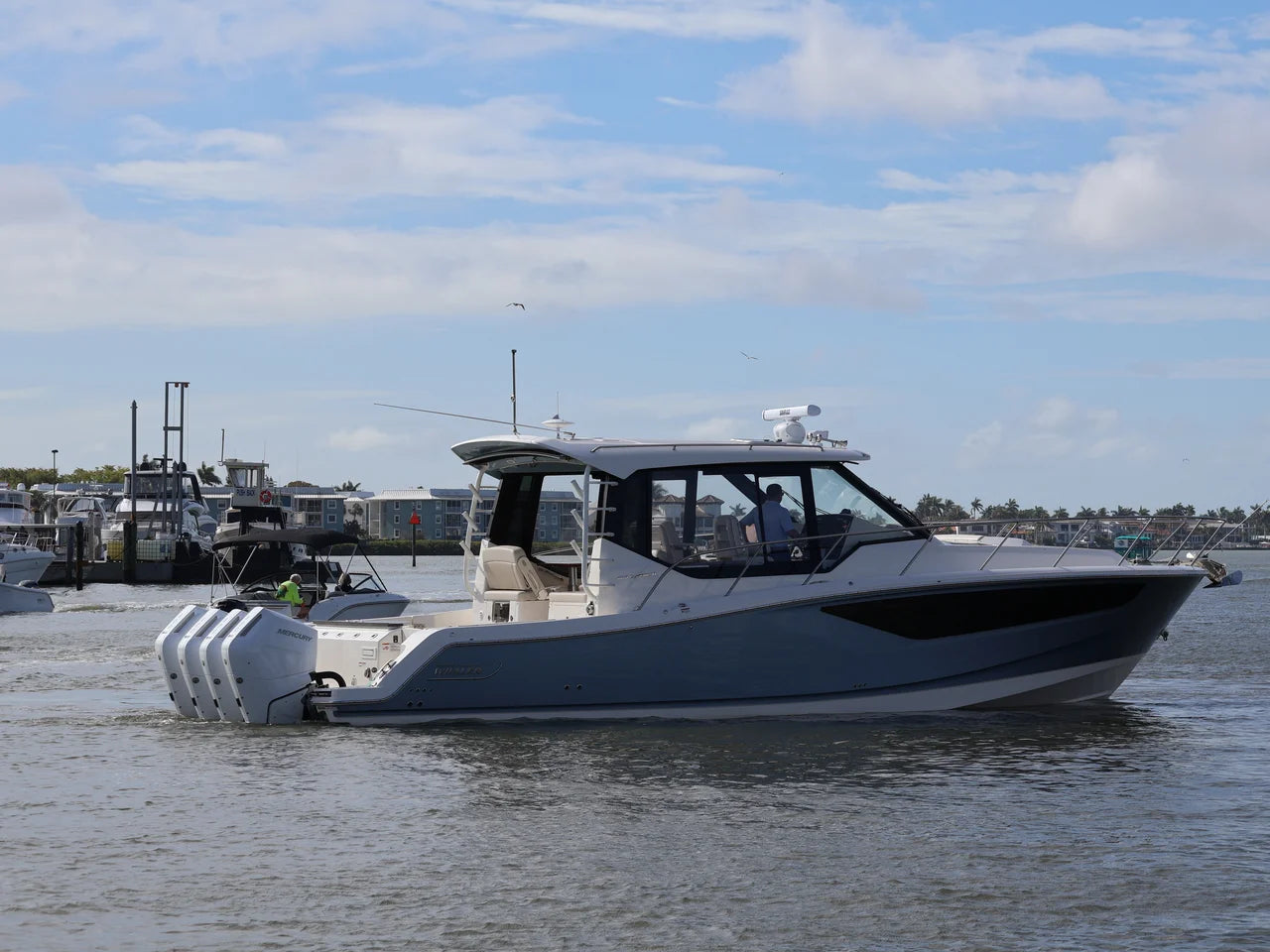 2026 Boston Whaler 405 Conquest 40.0 feet, Naples, Florida #8
