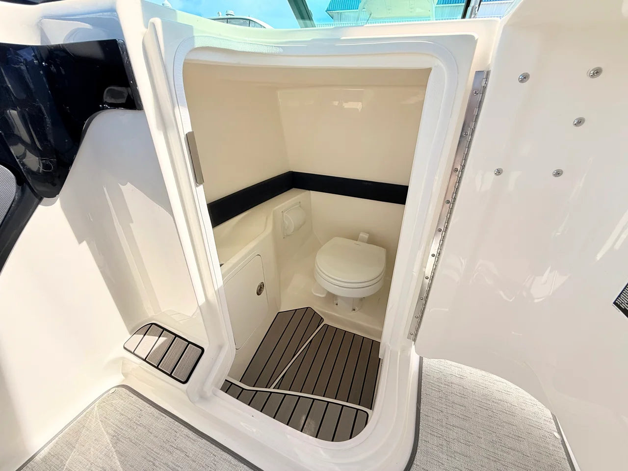 2026 Sea Ray SLX 280 Outboard 28.0 feet, St Petersburg, FL #54