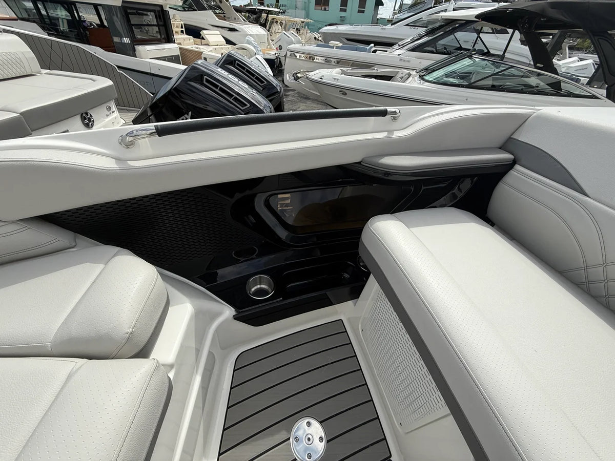 2026 Sea Ray SLX 360 OUTBOARD 36.0 feet, Miami, FL #26