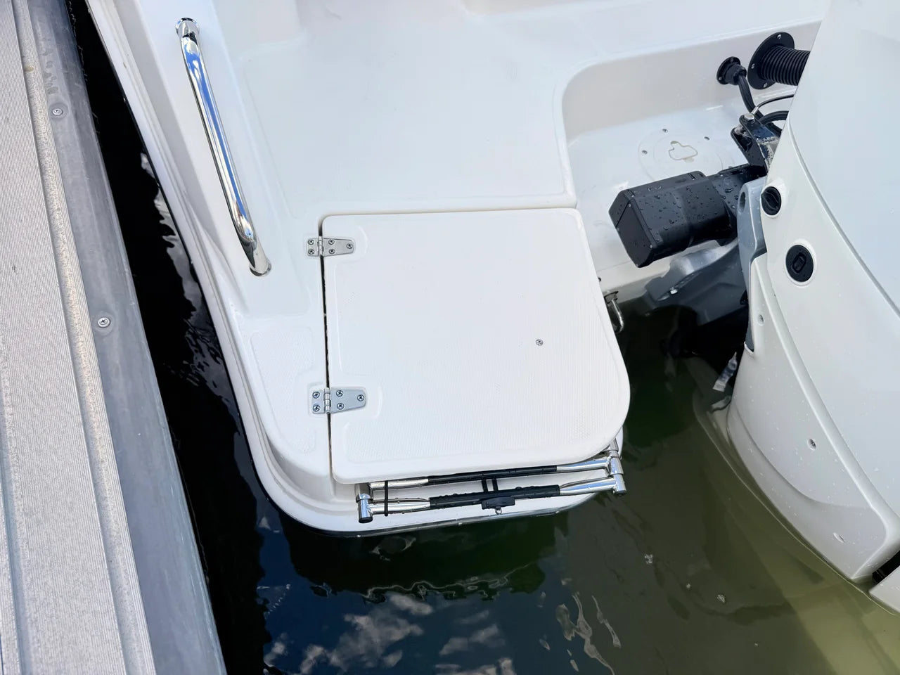 2027 Boston Whaler 330 Vantage 33.0 feet, St Petersburg, FL #24