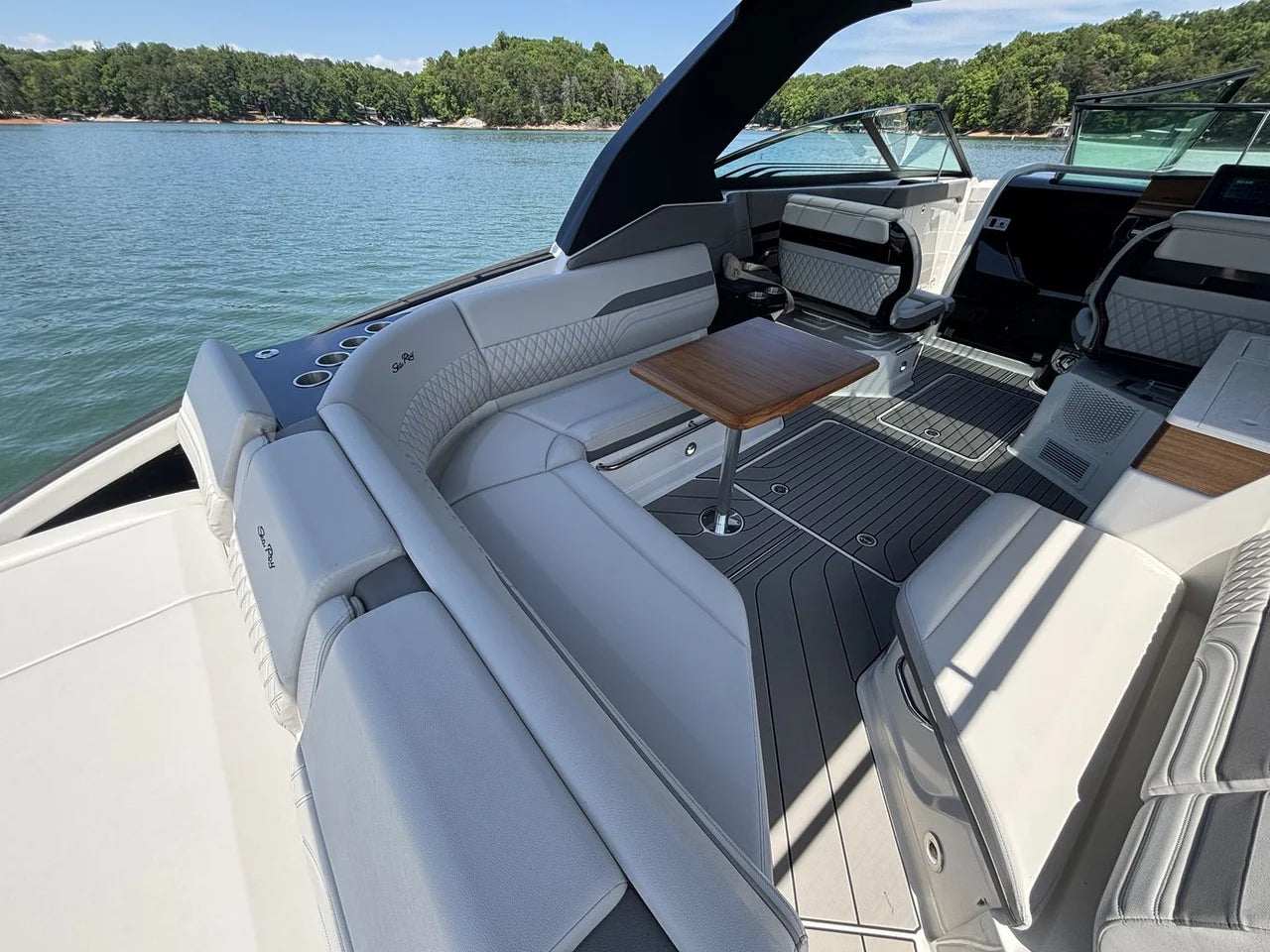 2026 Sea Ray SLX 360 OUTBOARD 36.0 feet, Westbrook, Connecticut #8