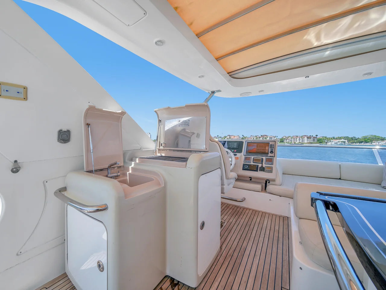 2012 Azimut 64 FLY 64.0 feet, Miami Beach, FL #36
