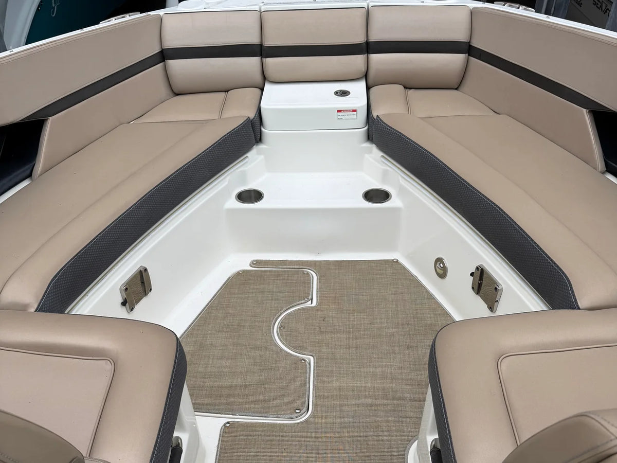 2018 Sea Ray 350 SLX OB 35.0 feet, Naples, Florida #10