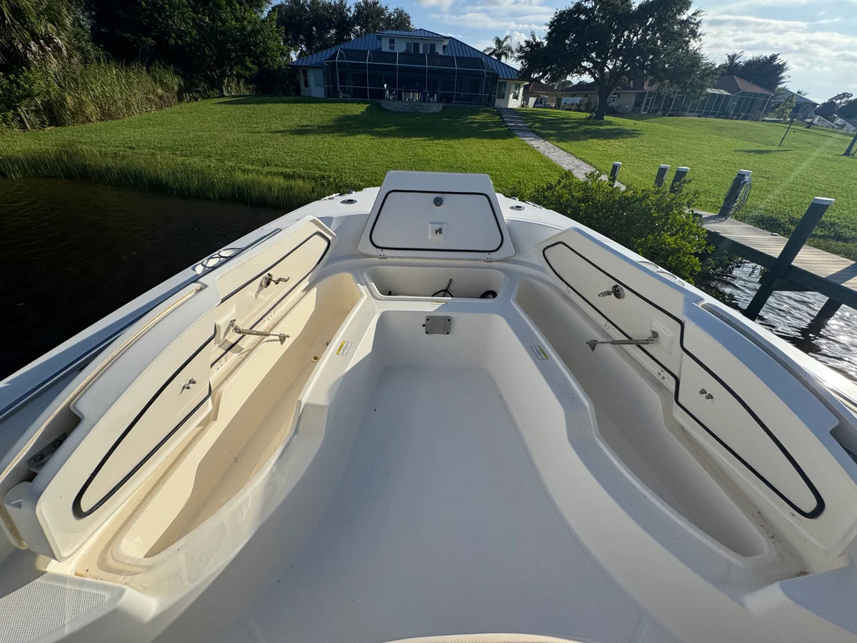 2018 Boston Whaler 270 DAUNTLESS 27.0 feet, Port St Lucie, FL #37