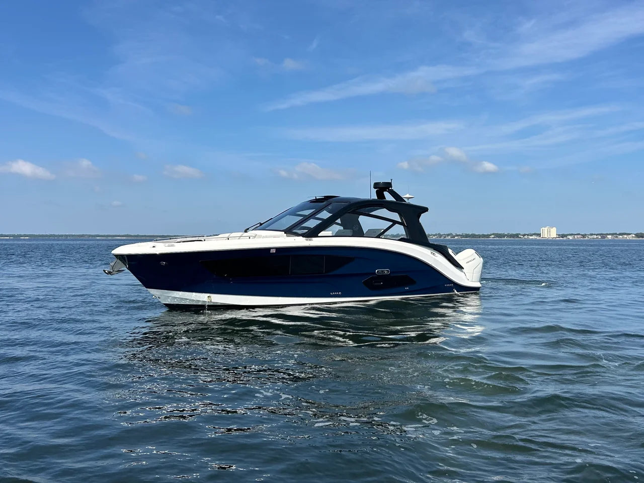 2024 Sea Ray Sundancer 370 Outboard 37.0 feet, Pensacola, Florida #3