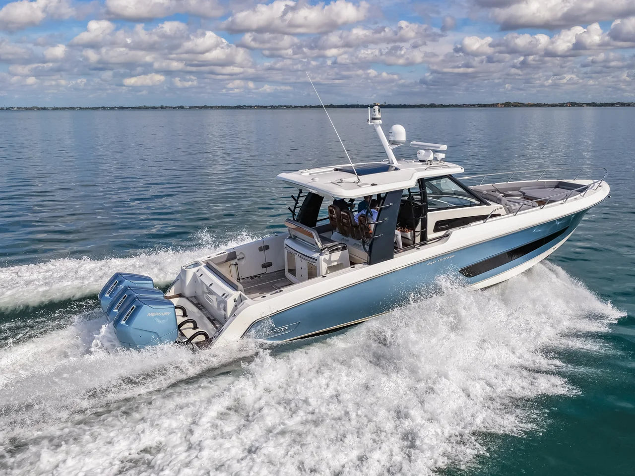2023 Boston Whaler 420 OUTRAGE 42.0 feet, Fort Myers, FL #33