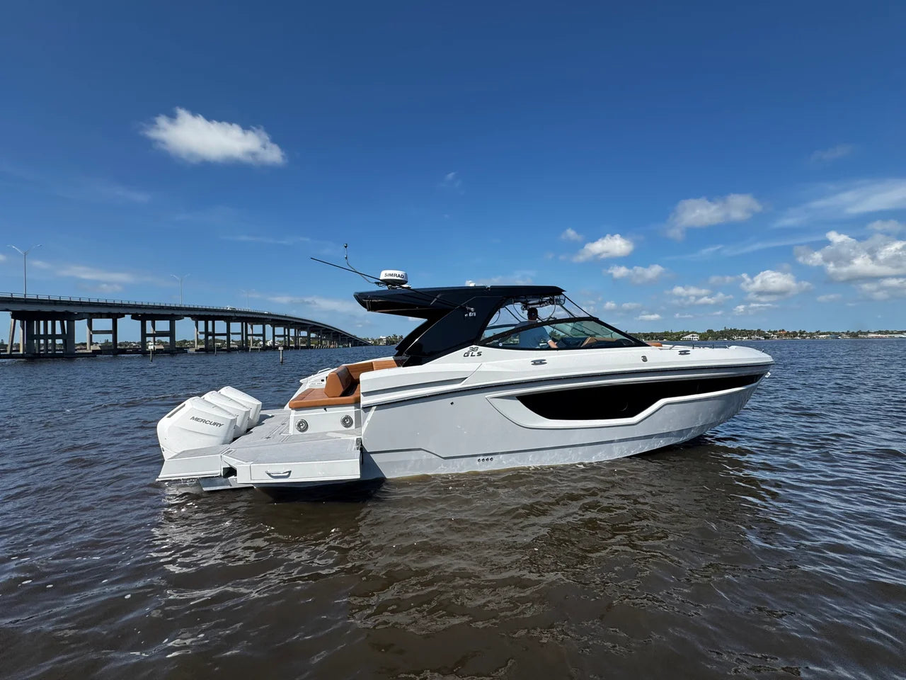 2024 Cruisers Yachts 38 GLS South Beach Outboard 38.0 feet, Stuart, Florida #12