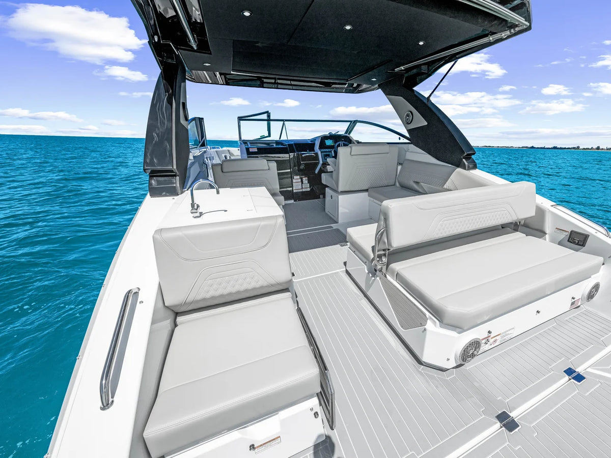 2027 Cruisers Yachts 34 GLS Outboard 34.0 feet, Venice, Florida #25