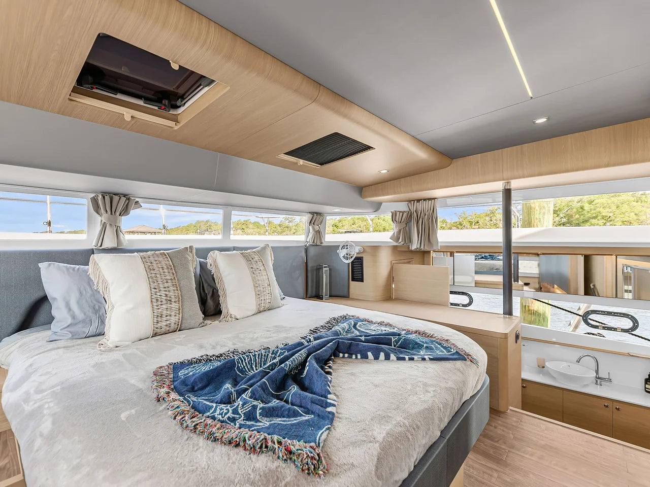 2025 Aquila 54 Yacht 54.0 feet, Charleston, SC #15