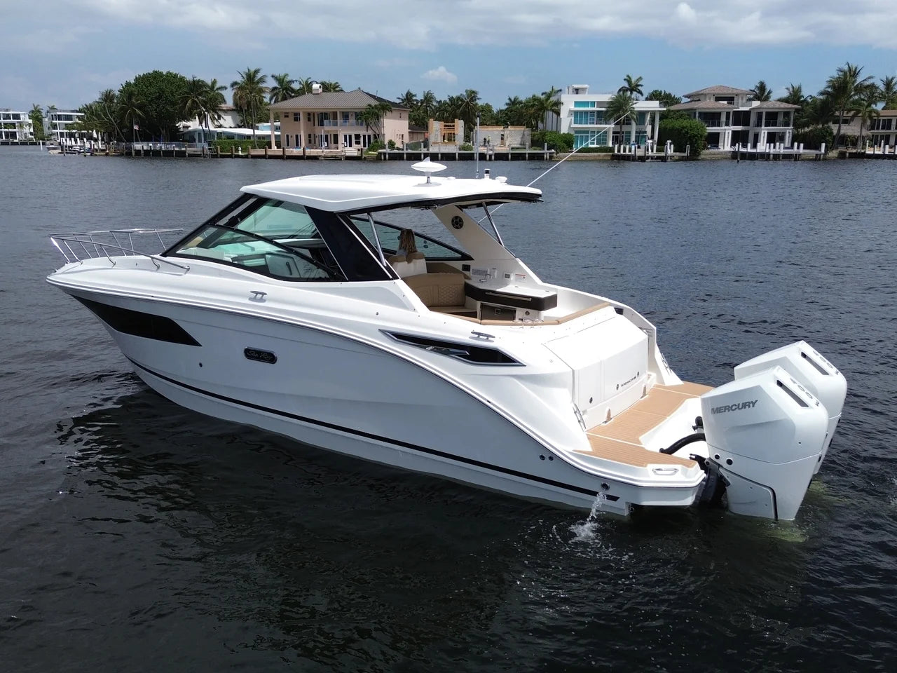 2026 Sea Ray Sundancer 320 Outboard 32.0 feet, Miami, FL #9