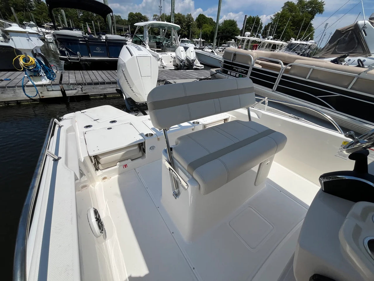 2026 Boston Whaler 250 Dauntless 25.0 feet, Wakefield, RI #11