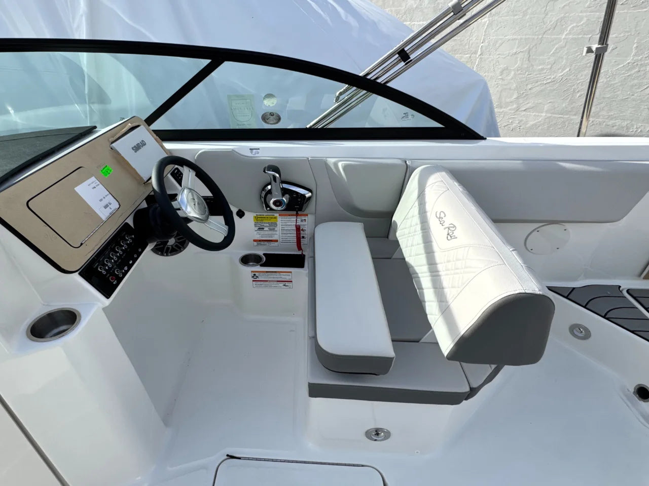 2026 Sea Ray SDX 230 Outboard 23.0 feet, Huntington, NY #24