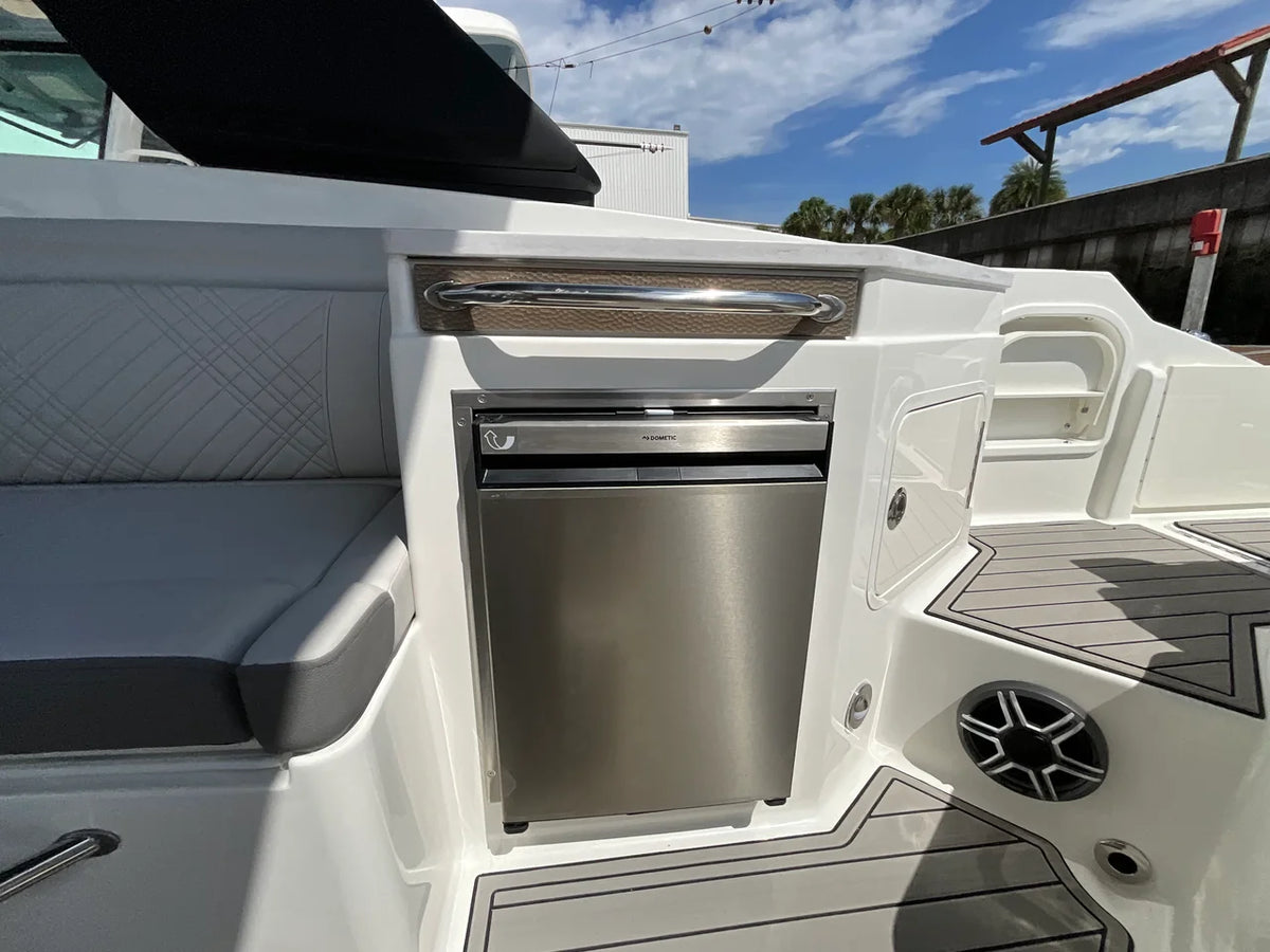 2027 Sea Ray SDX 290 Outboard 29.0 feet, Jacksonville Beach, Florida #16