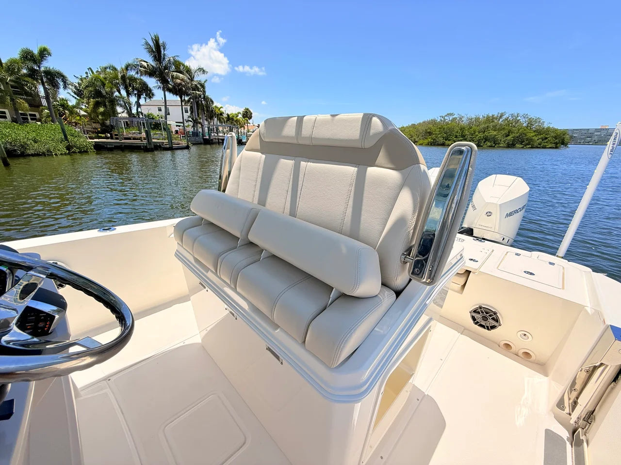 2027 Boston Whaler 280 Dauntless 28.0 feet, St Petersburg, FL #37