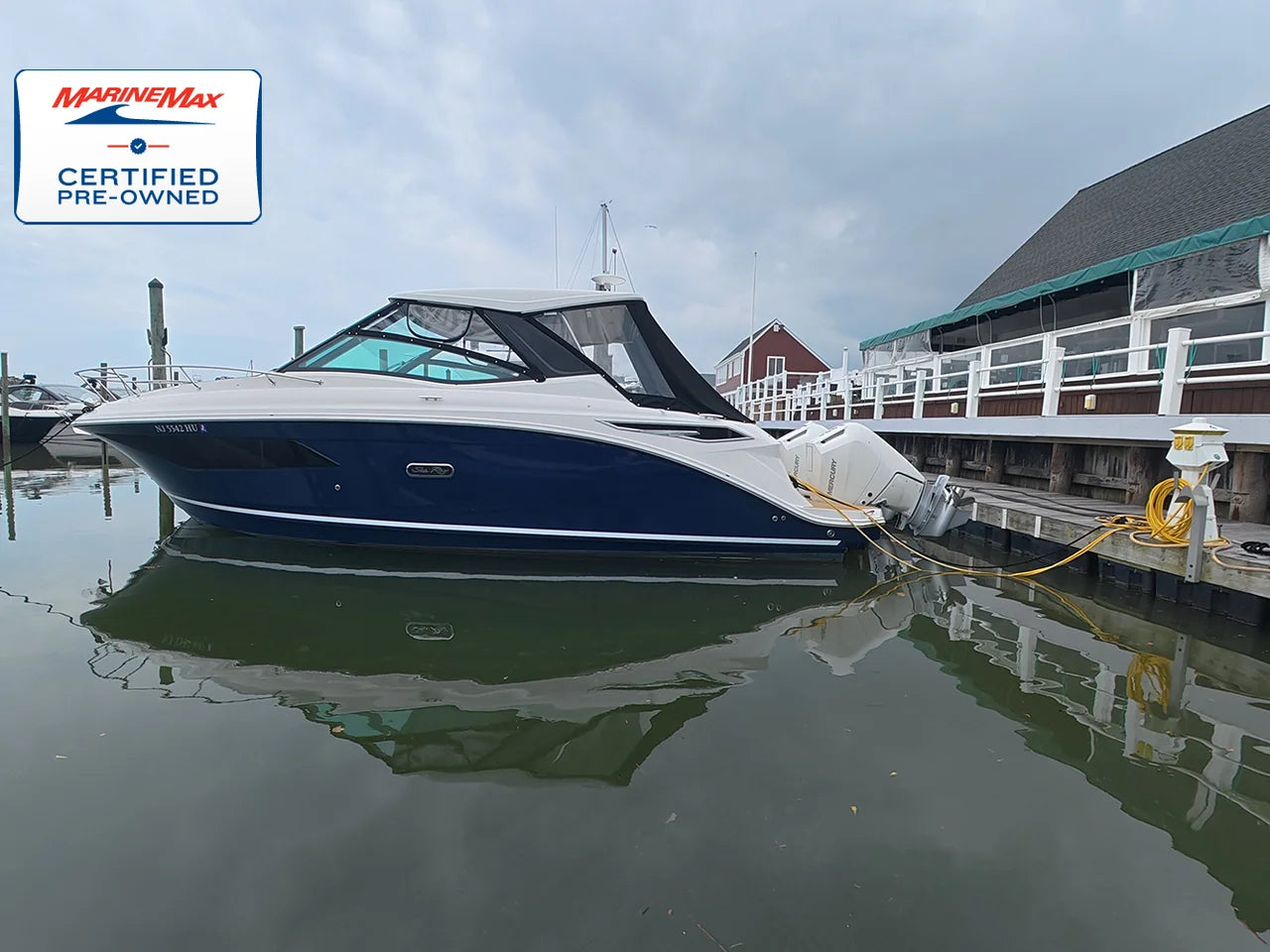 2025 Sea Ray Sundancer 320 Outboard 32.0 feet, Clearwater, Florida #1