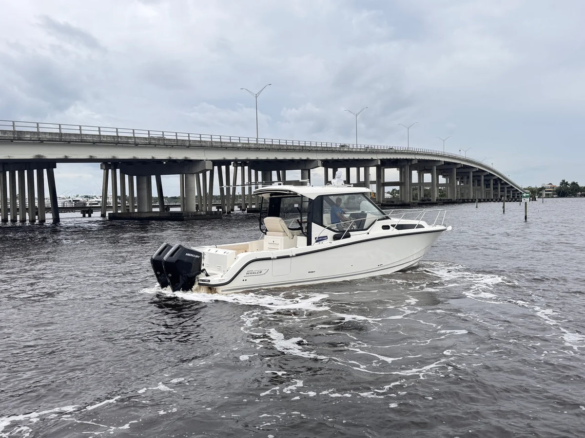 2026 Boston Whaler 325 Conquest 32.0 feet, Stuart, Florida #1
