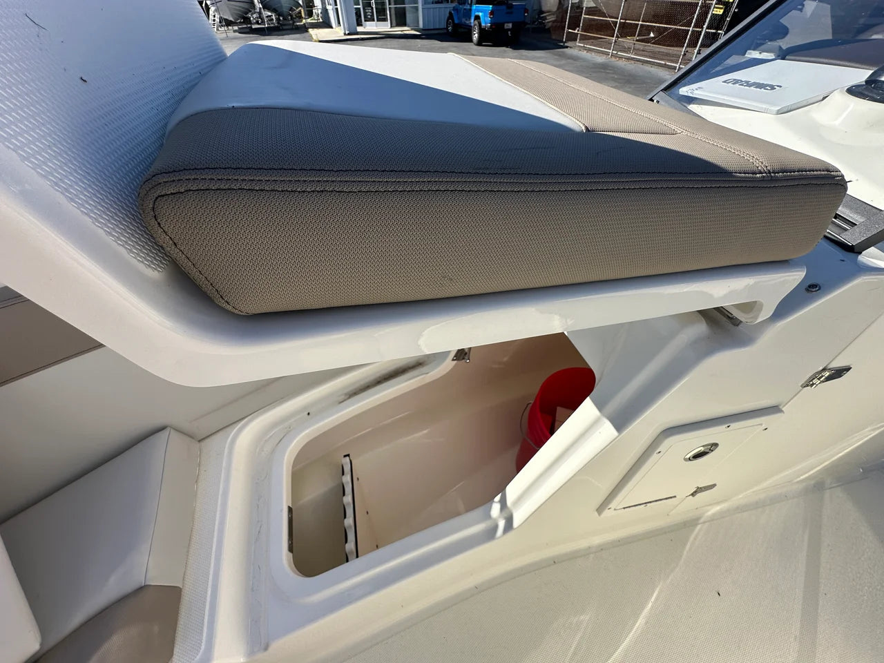 2025 Boston Whaler 210 Vantage 21.0 feet, Savannah, Georgia #14