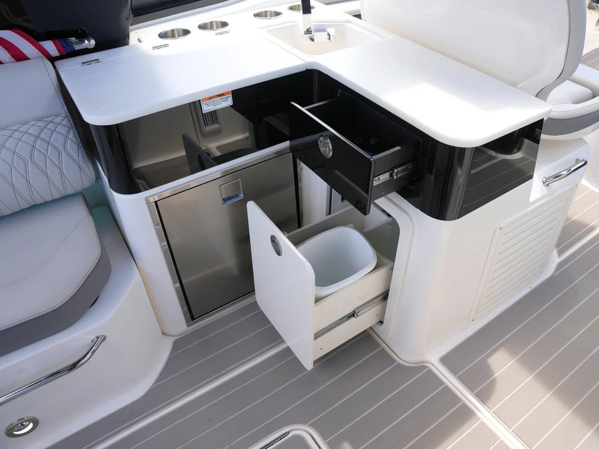 2024 Sea Ray 370 SUNDANCER 37.0 feet, Lewisville, TX #15
