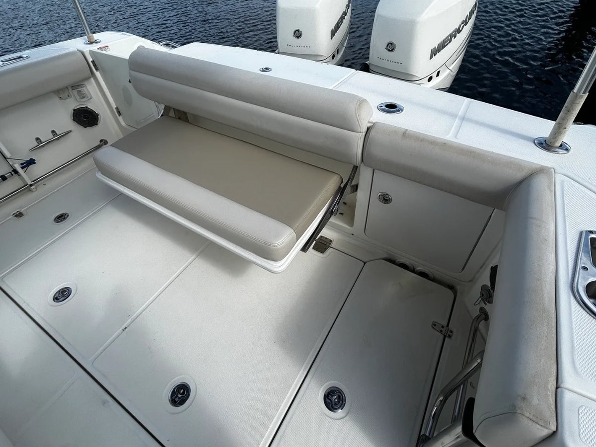 2018 Boston Whaler 330 OUTRAGE 33.0 feet, Ft. Lauderdale, FL #6