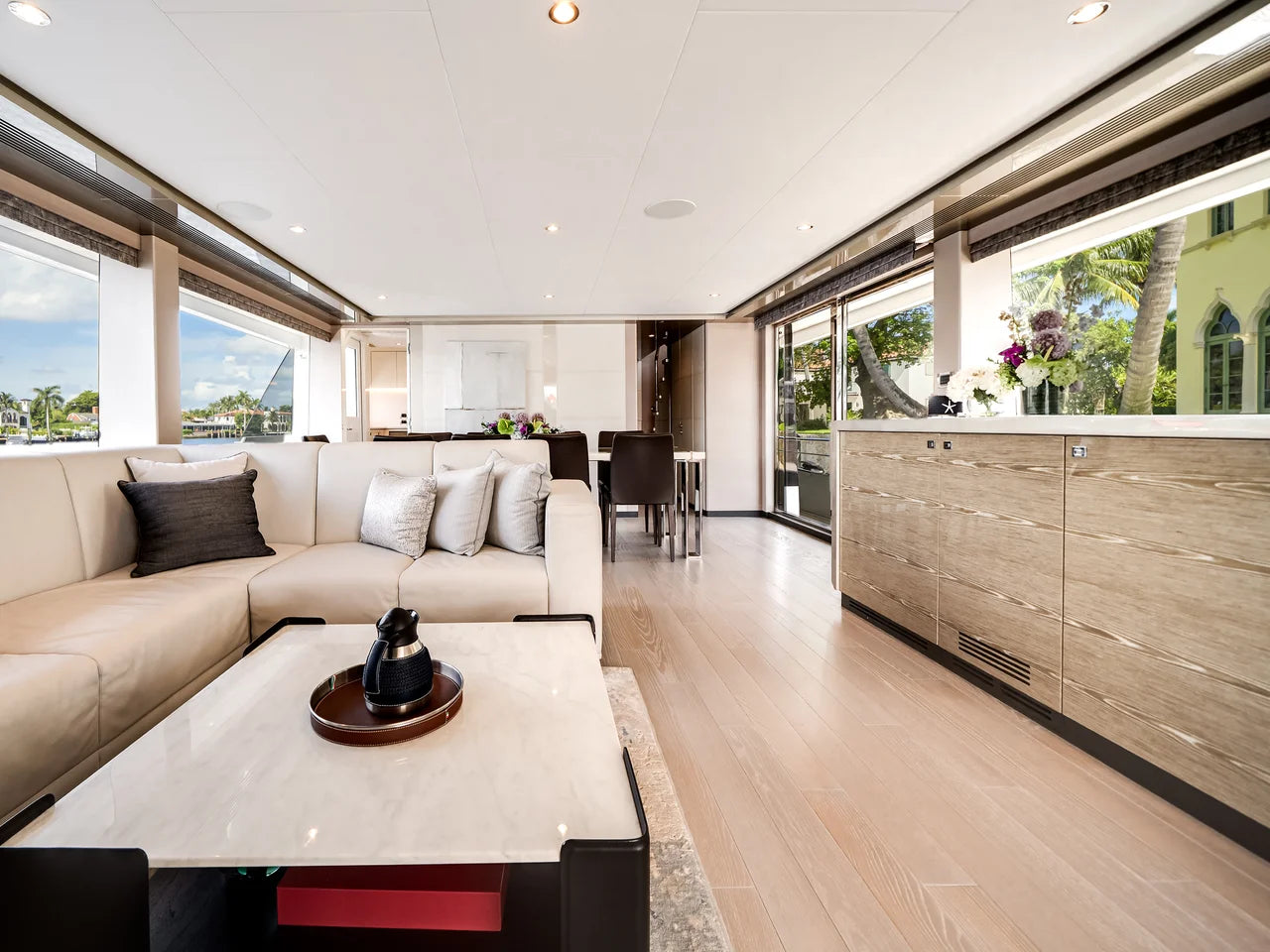 2025 Ocean Alexander 27R 88.0 feet, Fort Lauderdale, FL #19