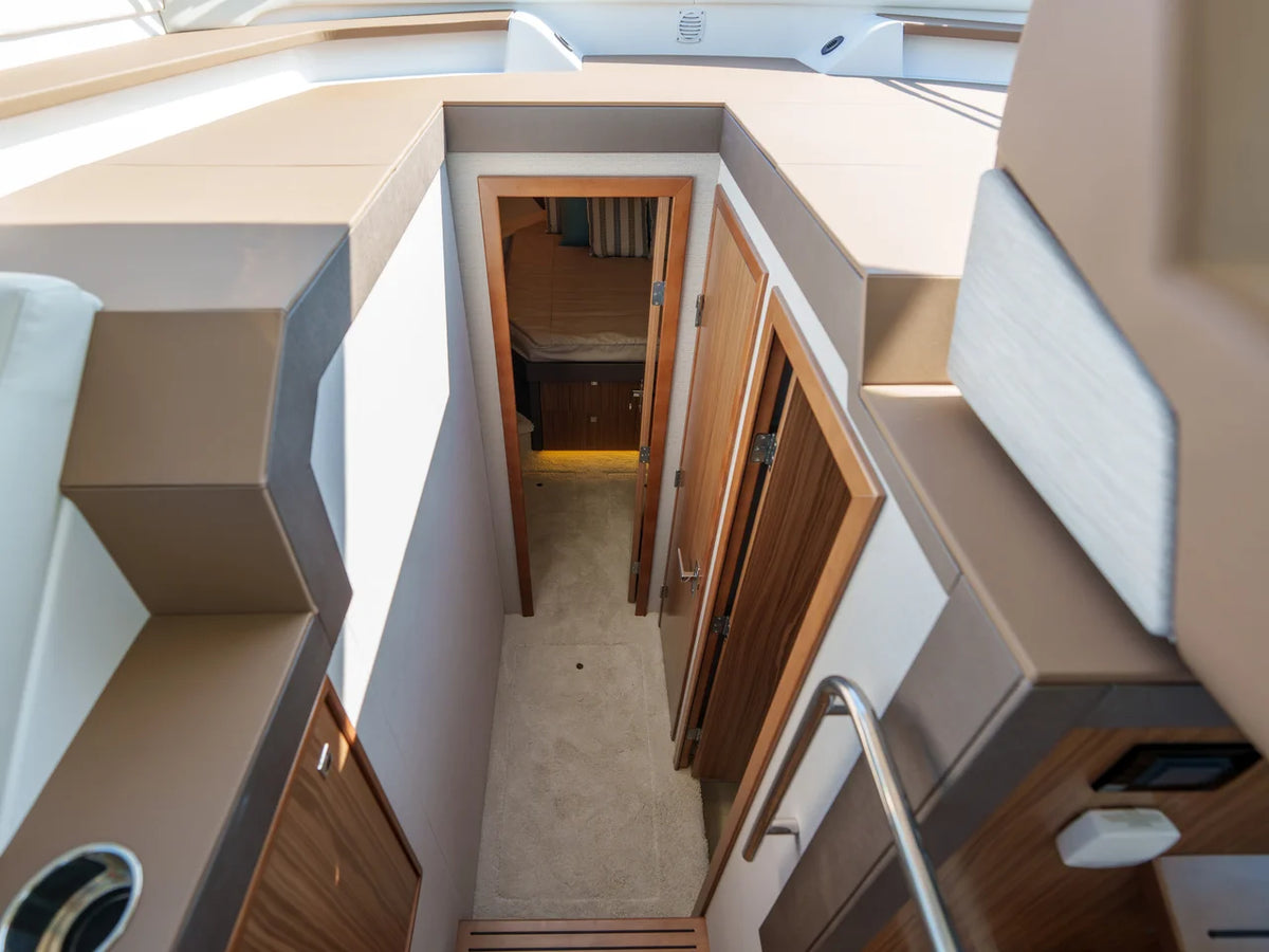 2026 Cruisers Yachts 42 Cantius 42.0 feet, Wrightsville Beach, North Carolina #18