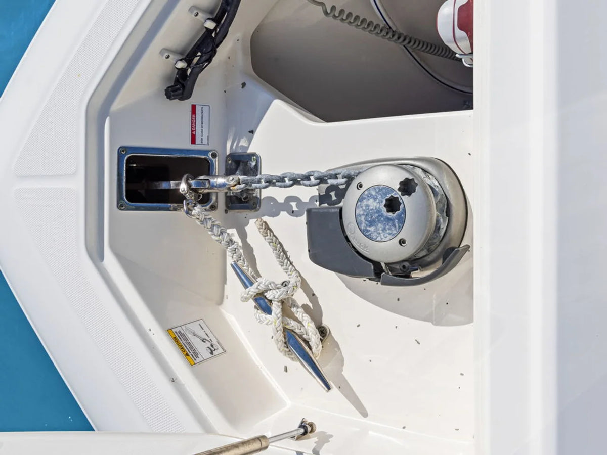 2014 Boston Whaler 350 OUTRAGE 35.0 feet, Naples, Florida #17
