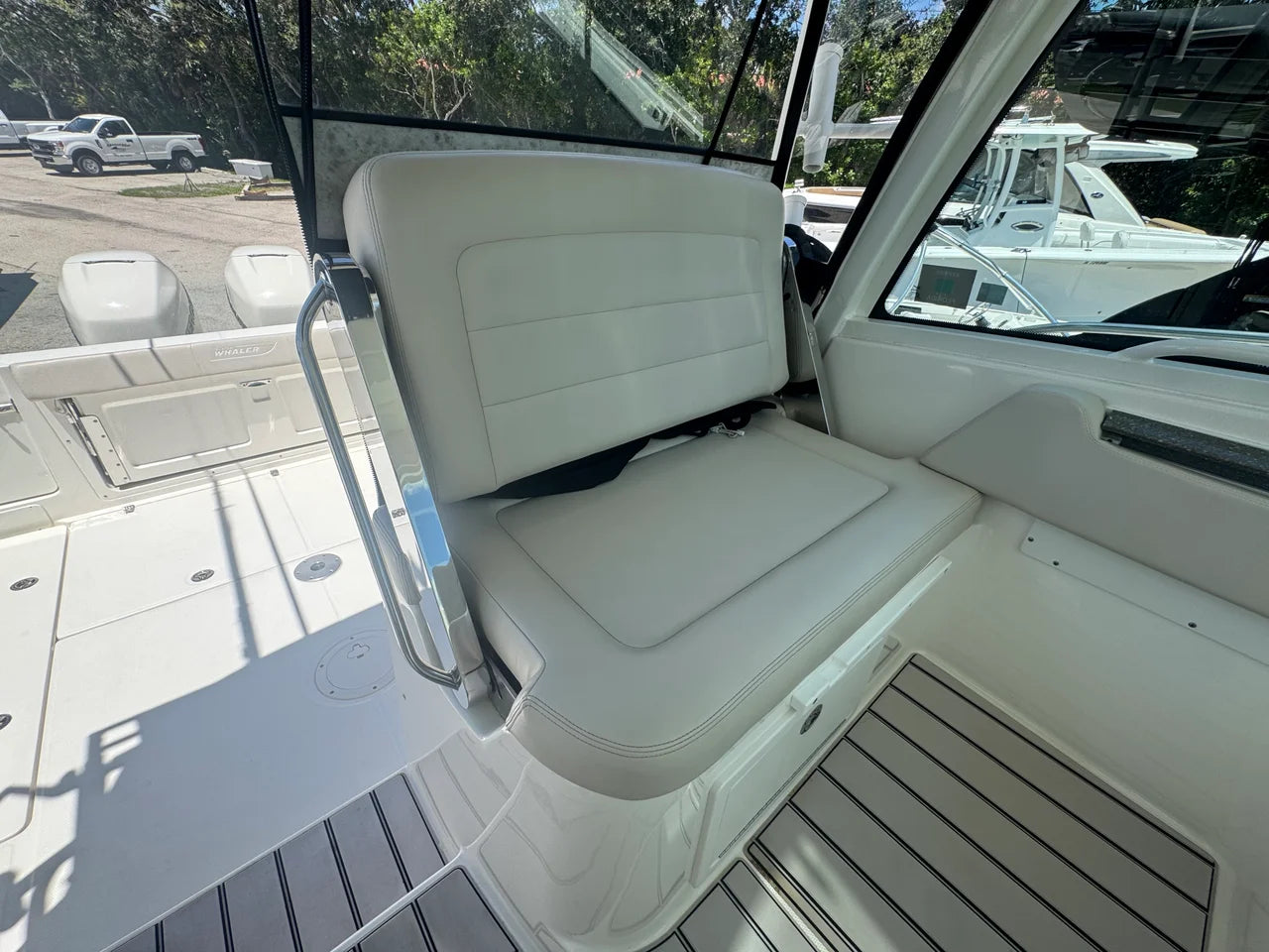 2018 Boston Whaler 315 CONQUEST 31.0 feet, Stuart, Florida #21