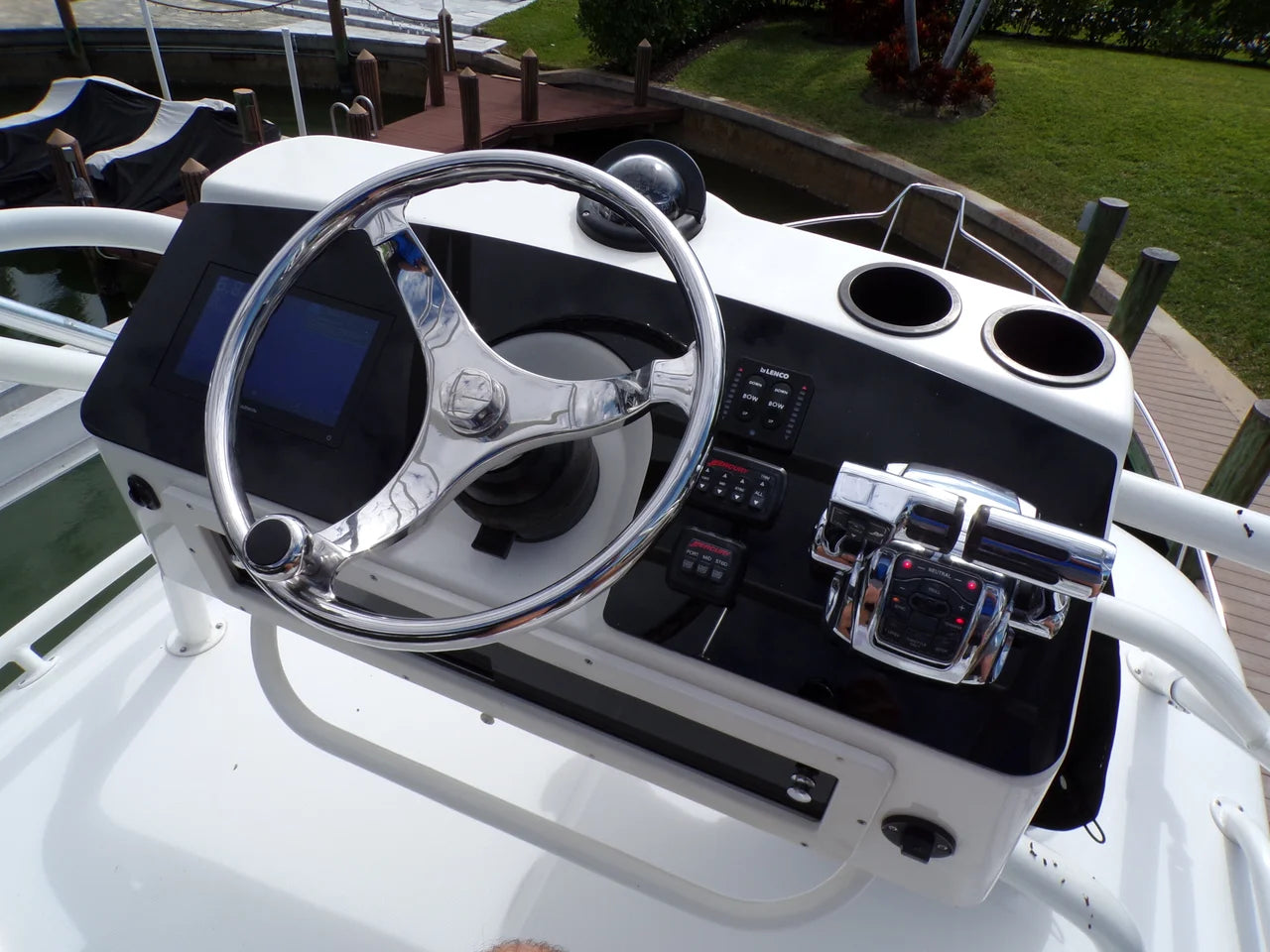 2014 Boston Whaler 345 CONQUEST 35.0 feet, Naples, FL #19