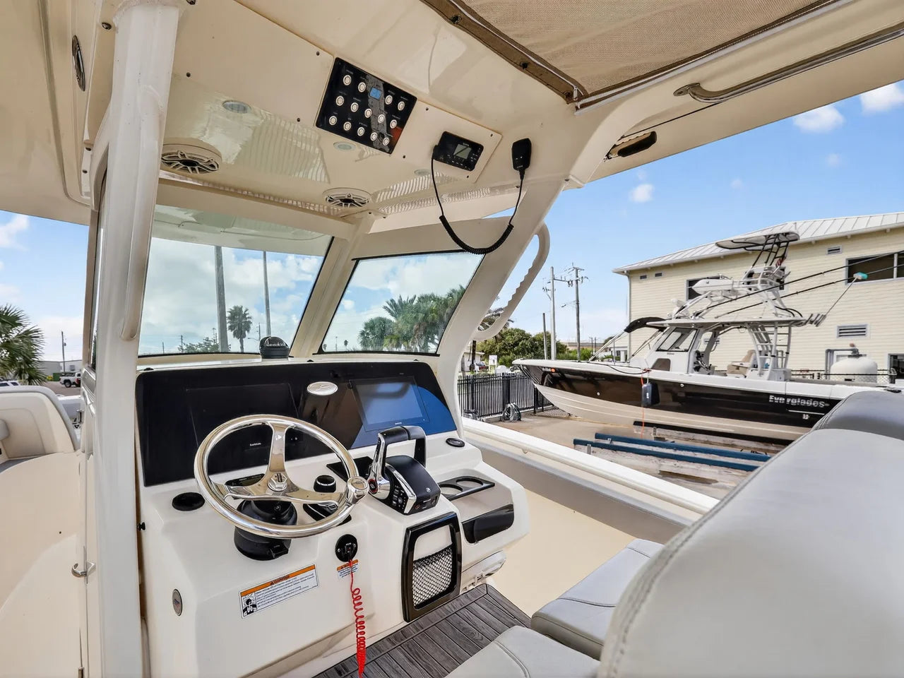 2023 Scout 305 LXF 30.0 feet, Stuart, Florida #17